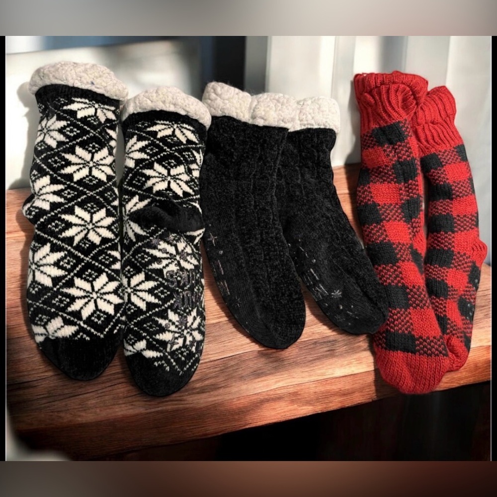 Cozy Winter grippy Socks Set of 3 - Black, Red, and White one size fits all
